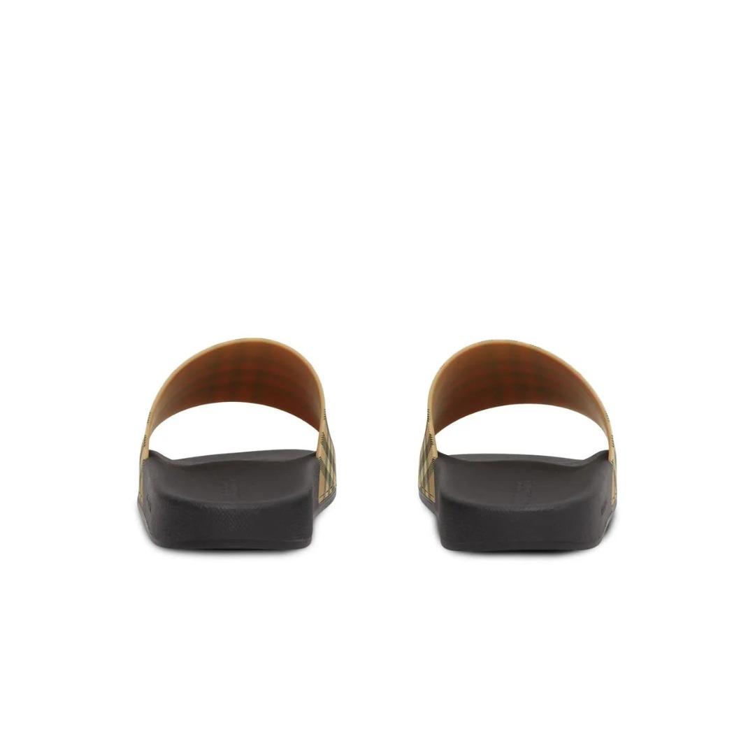 BURBRY slides