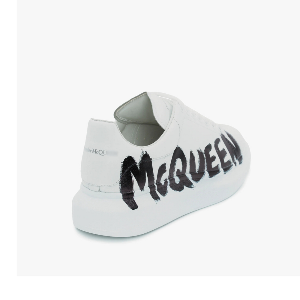 ALEXANDER MCQ WHITE & GRAFFITI